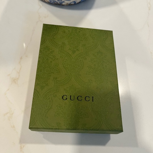 EIC Gucci wallet in pink with box - Picture 6 of 6